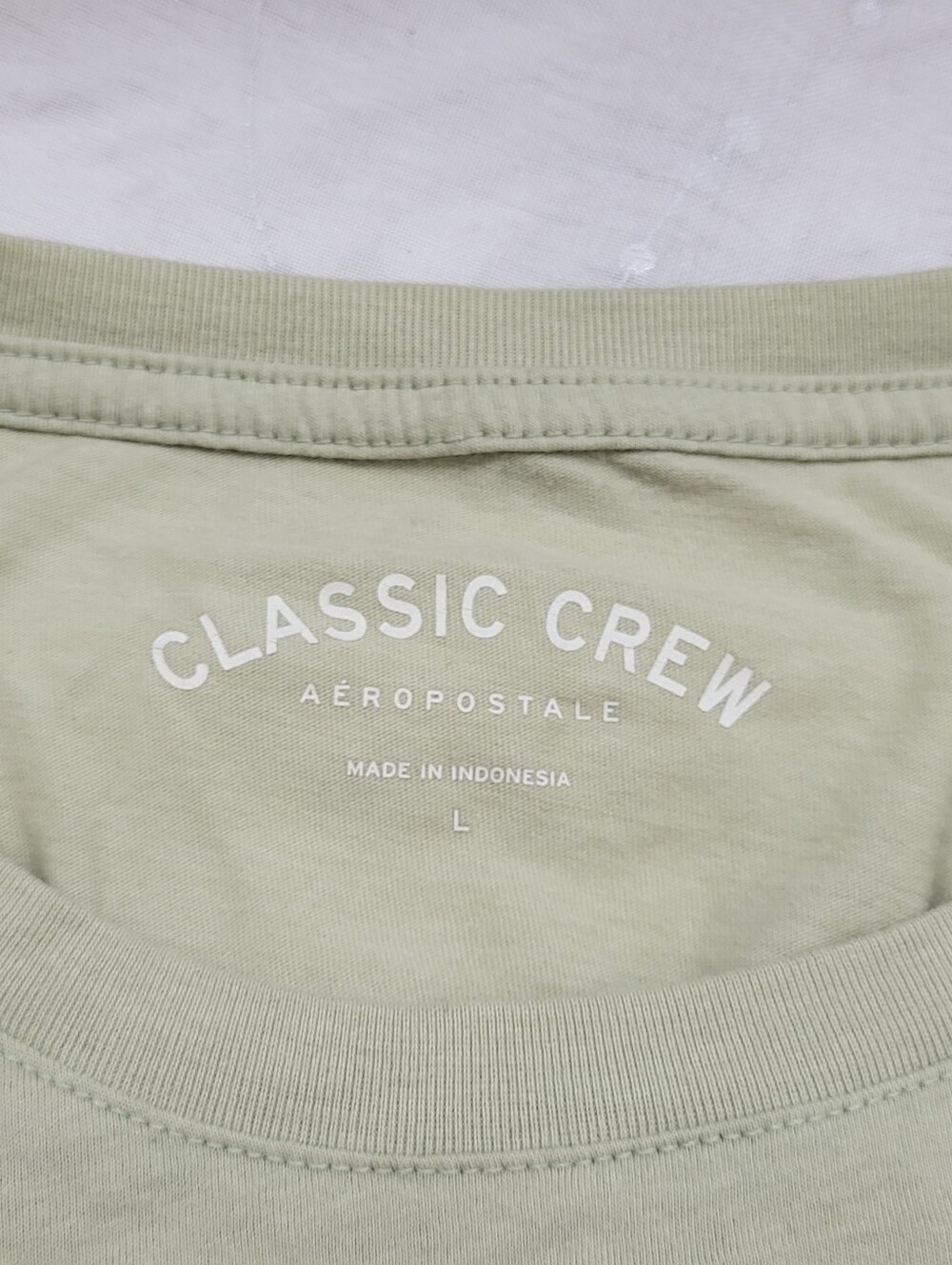 Aeropostale Women's‎ Green Classic Crew T-Shirt White Graphic Logo 87 Size Large - Picture 8 of 9